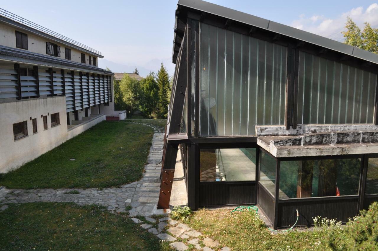 Rustico Nel Complesso Chapelle Apartment Oulx Екстериор снимка